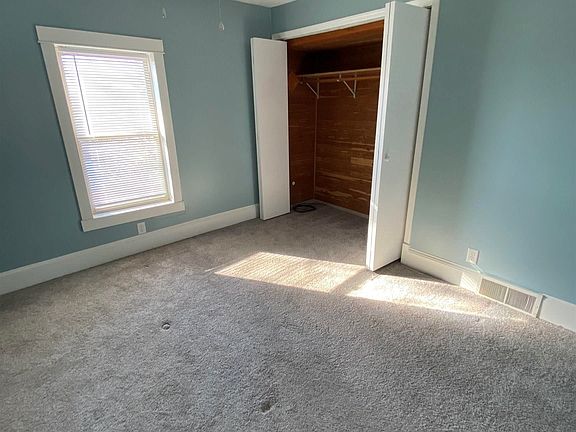 4th image of 1846 1st St