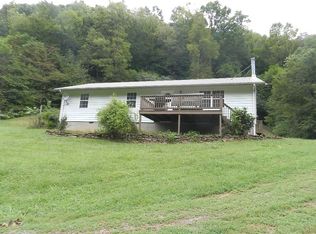 709 Hunting Creek Rd, Whitleyville, TN 38588