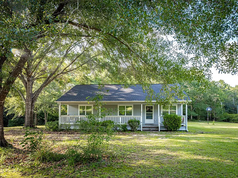 20608 Scarborough Rd — Photo 72