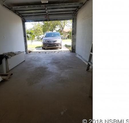4th image of 12 Blue Heron Dr