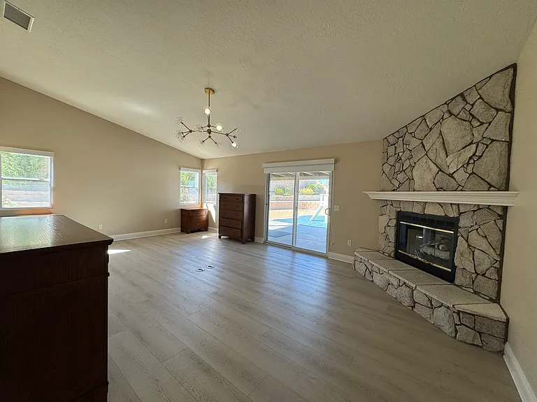 12552 Overlook Rd — Photo 31