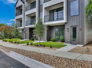 1937 E 38th 1/2 St #B, Austin, TX 78723