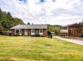 1386 Harmony Rd, Baden, PA 15005