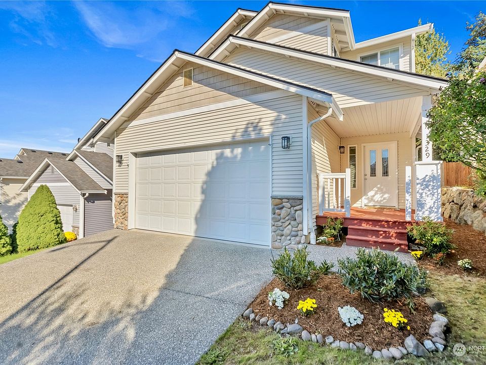 1st image of 1329 113th Avenue SE