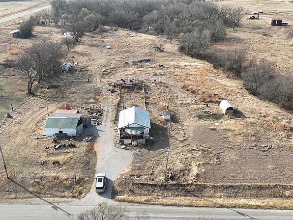 3rd image of 24934 E County Road 1550