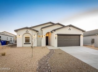 2250 Torreon Rd, Las Cruces, NM 88012