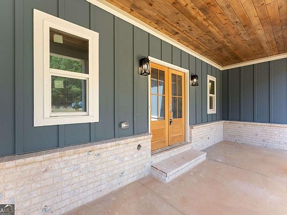 5th image of 3063 Ivey Rd