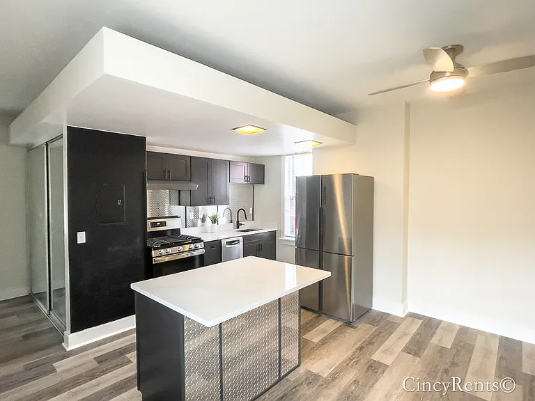 219 Fosdick St #3 — Photo 7
