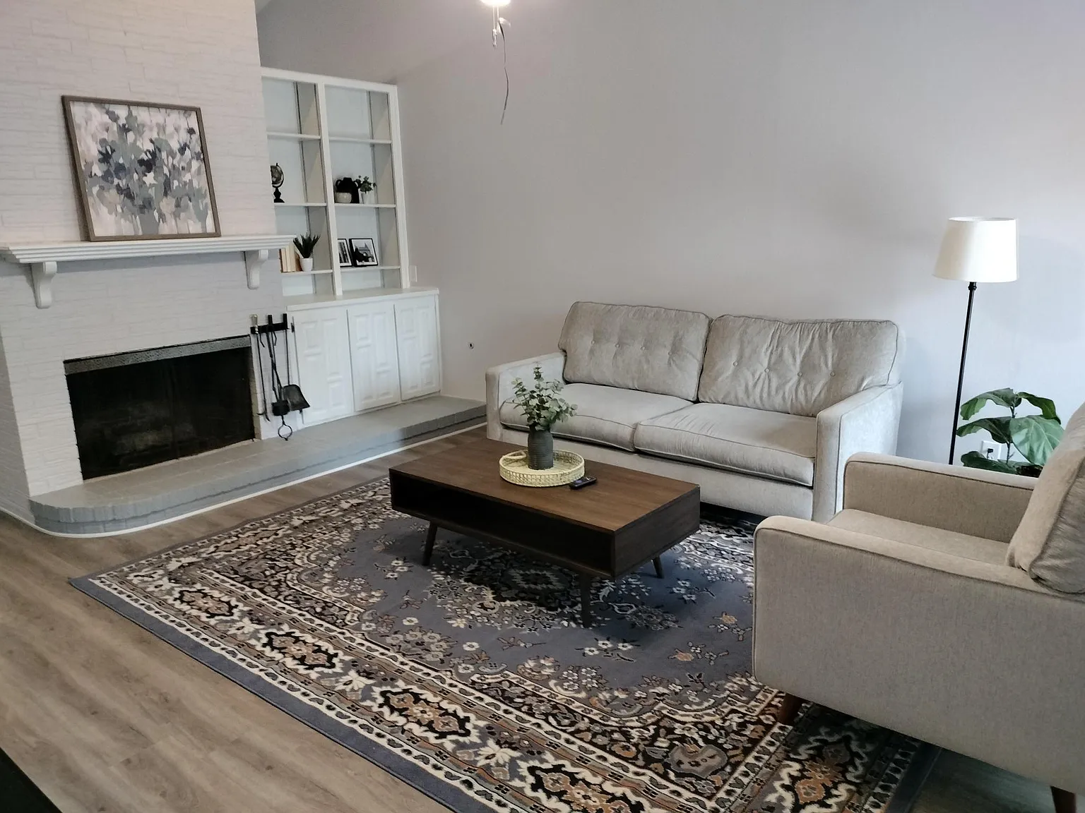 2 bed, 1266 sqft, $2,250 — Photo 4