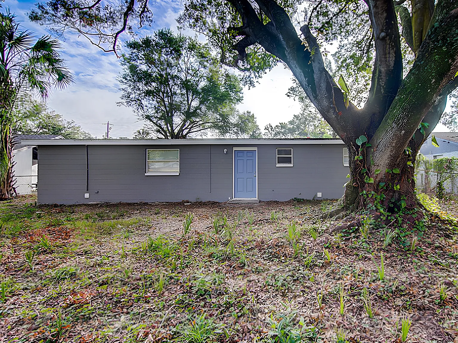 4 bed, 2.0 bath, 1729 sqft, $918 — Photo 4