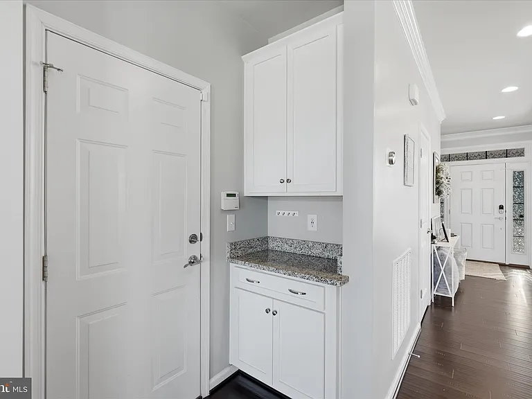 31 Orchid Ln — Photo 9