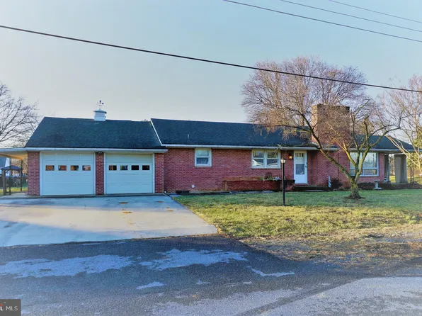 46 Lina Ln, Martinsburg, WV 25405