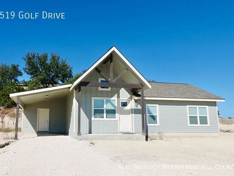 2519 Golf Dr — Photo 2