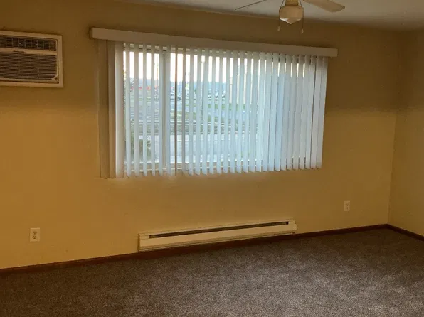 1631 Ward Ave S #1, Hudson, WI 54016