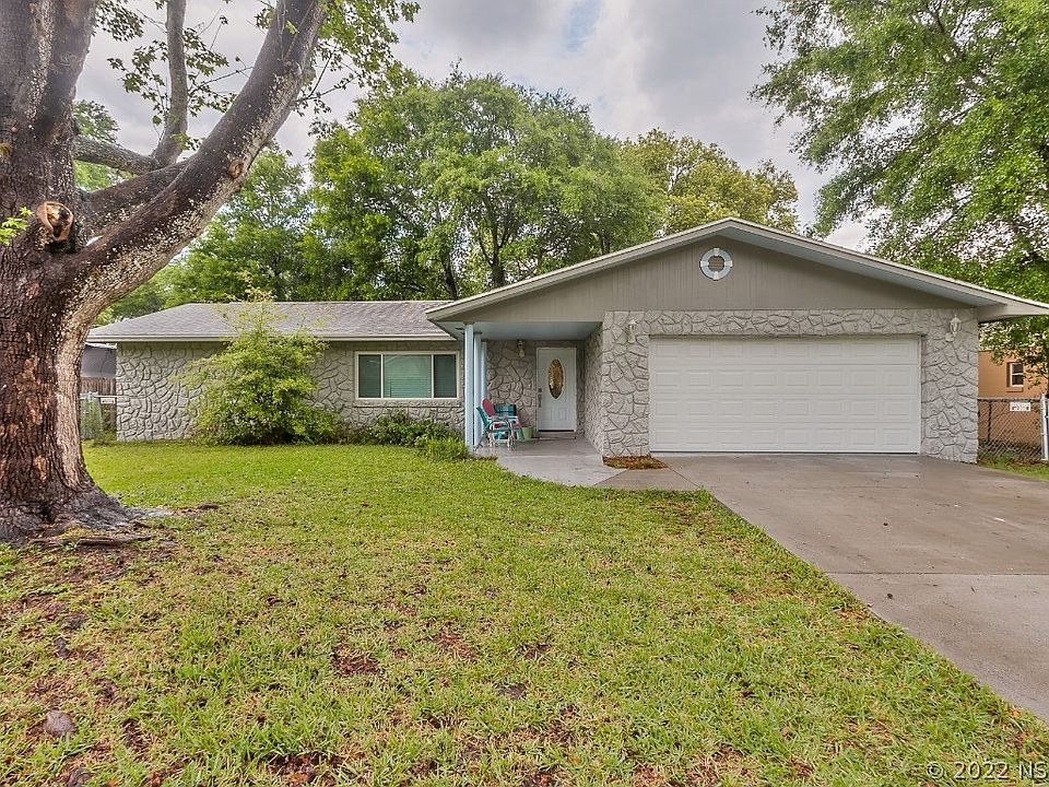 1st image of 737 Tumblebrook Dr