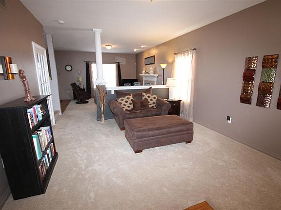4th image of 4510 Cloverlane Ct