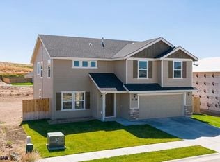 59 N Zion Park Dr, Nampa, ID 83651