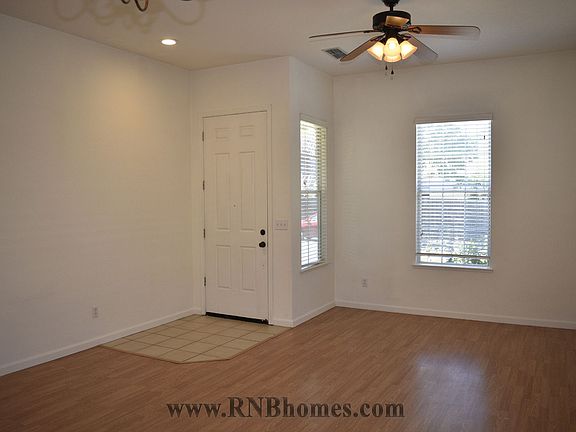 2nd image of 18 Diggins Dr