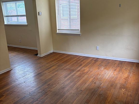 2nd image of 617 Beaver St