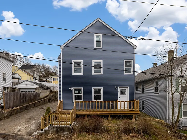 29 Church St #1 — Photo 1