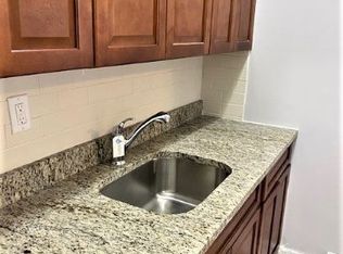 126 W 19th St APT 4, Bayonne, NJ 07002
