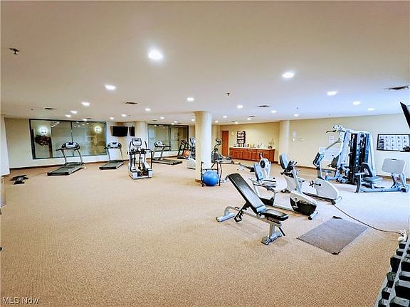 3rd image of 401 W Shoreline Dr Unit 110