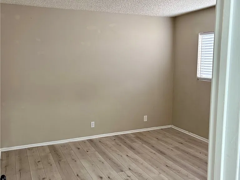 545 Chestnut Ave #203 — Photo 12