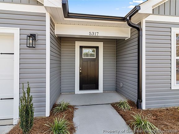 3rd image of 8021 Blaze Ct