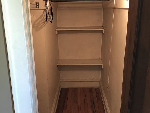 5th image of 2171 Lincoln Ave