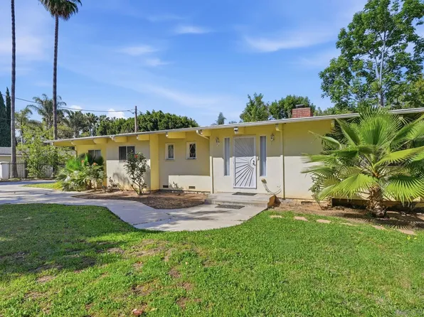 1521 Foothill Dr, Vista, CA 92084