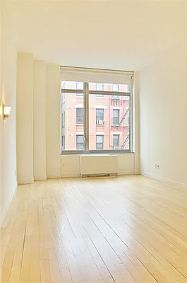 Rented by R New York | media 8