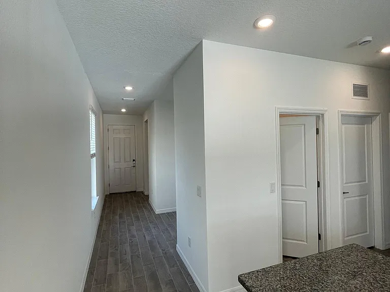 15249 Shady Palms Ln — Photo 33