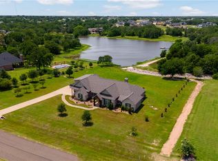 10845 Lonesome Dove Trl, Bryan, TX 77808