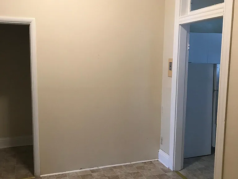 310 Maryland Ave — Photo 5
