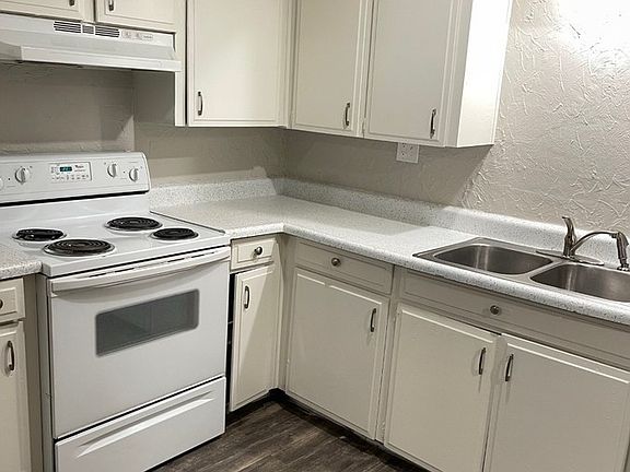 5th image of 104 W 103rd St #3