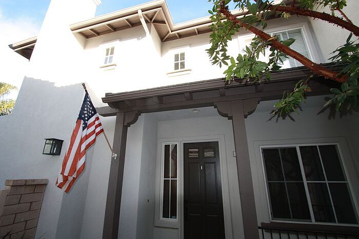 1st image of 43 Avenida Brio