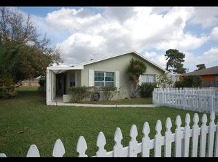 3943 Roan Ct W, West Palm Beach, FL 33403