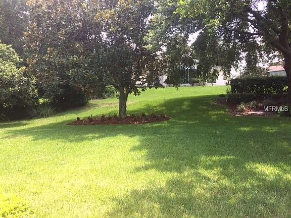 2nd image of 867 Meadow Park Dr