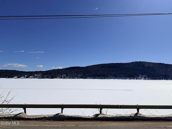 4th image of 1397 N Shore Road