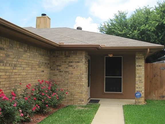 3rd image of 4225 Wingrove Dr