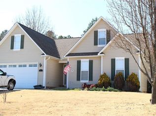 214 Santa Fe Cres, Thomasville, NC 27360