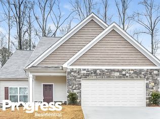 132 Fairview Dr, Newnan, GA 30263