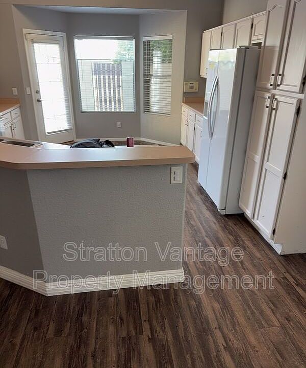 2nd image of 441 S Maple Unit 151