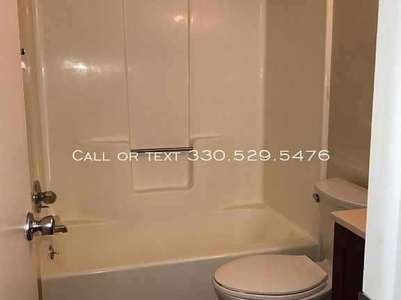 5th image of 591 E Buchtel Ave APT U