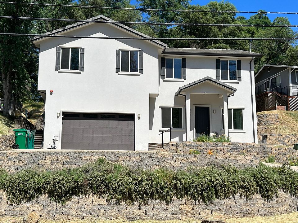 1st image of 14539 Torrey Pines Dr