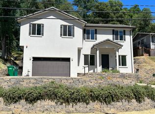 14539 Torrey Pines Dr, Auburn, CA 95602