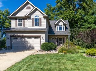 102 Middle Post Point, Chardon, OH 44024