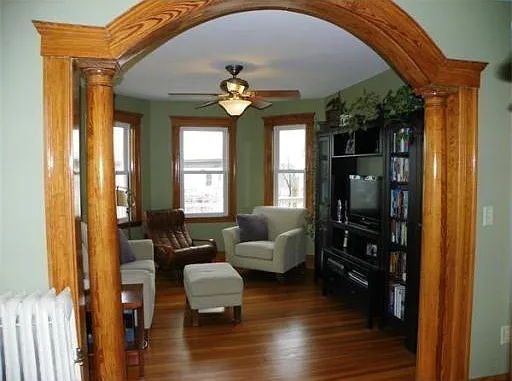 3 bed, 1095 sqft, $900 — Photo 4