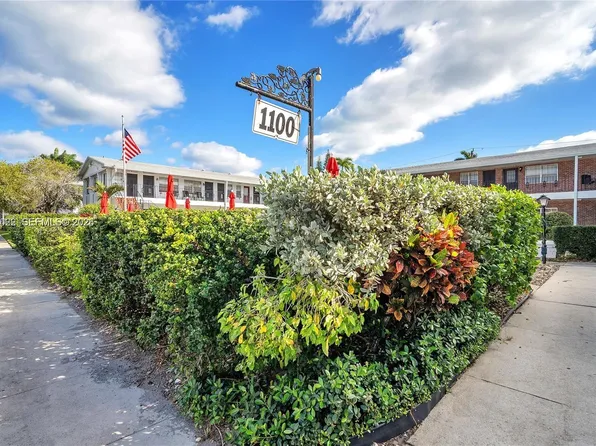 1100 Atlantic Shores Blvd APT 405, Hallandale, FL 33009
