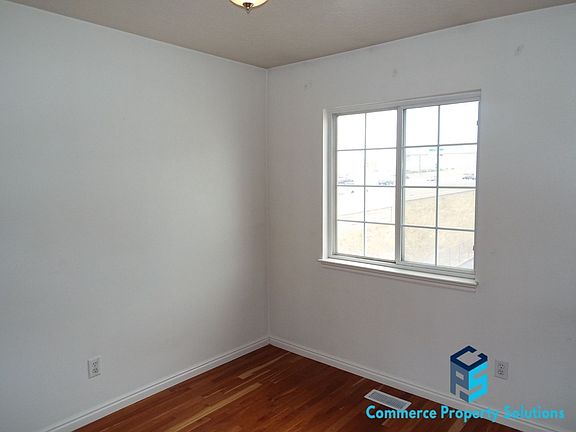 5th image of 497 N 1235 W #84058